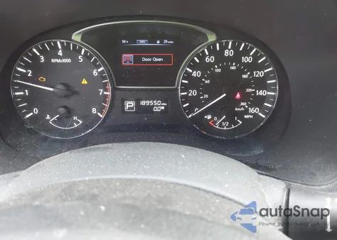 2015 Nissan Pathfinder Sv from USA, damaged, VIN 5N1AR2MM7FC634640